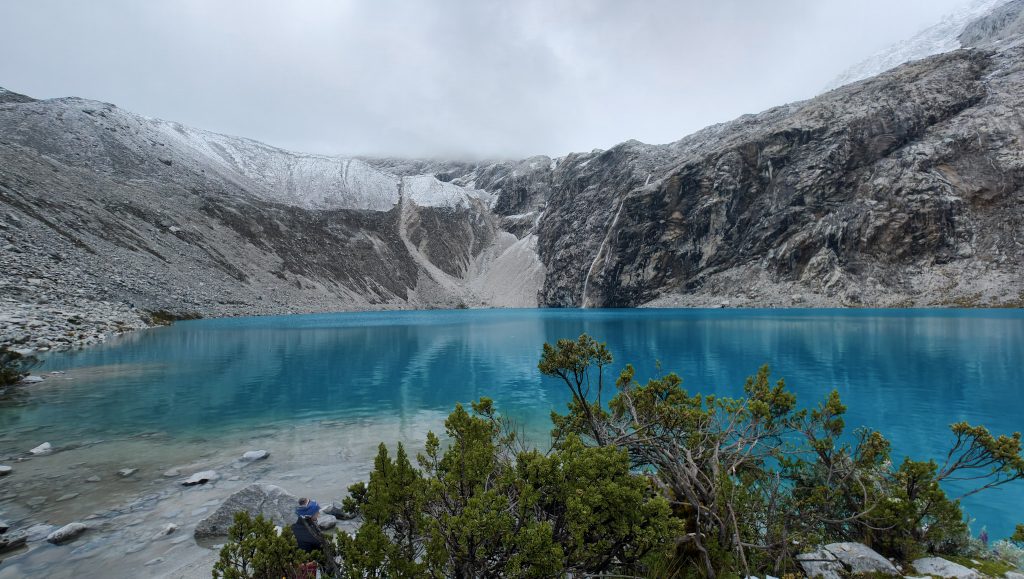 Laguna 69 turquoise lake Huaraz